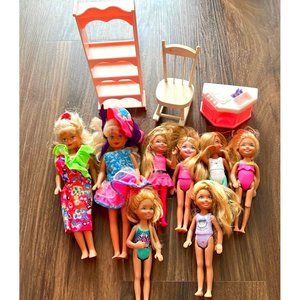 8 Barbie little dolls w/ some furniture